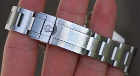 rolex oyster perpetual how to set size of bracelet|Rolex submariner bracelet replacement cost.